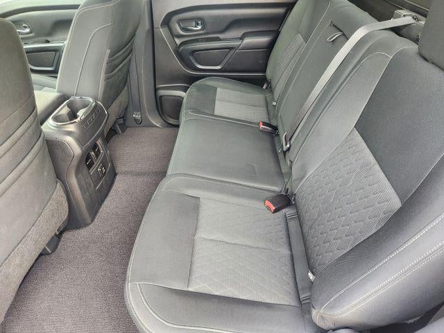 2018 Nissan Titan SV