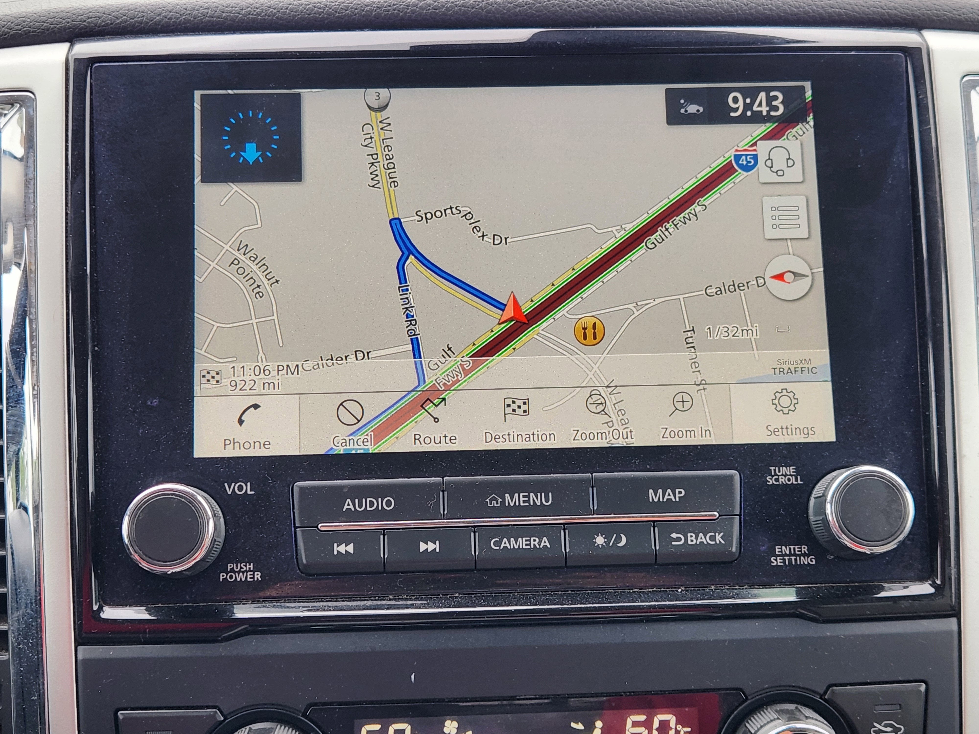 2021 Nissan Titan SV