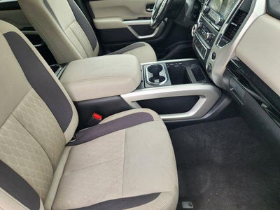 2021 Nissan Titan SV