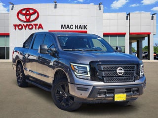 2024 Nissan Titan SV