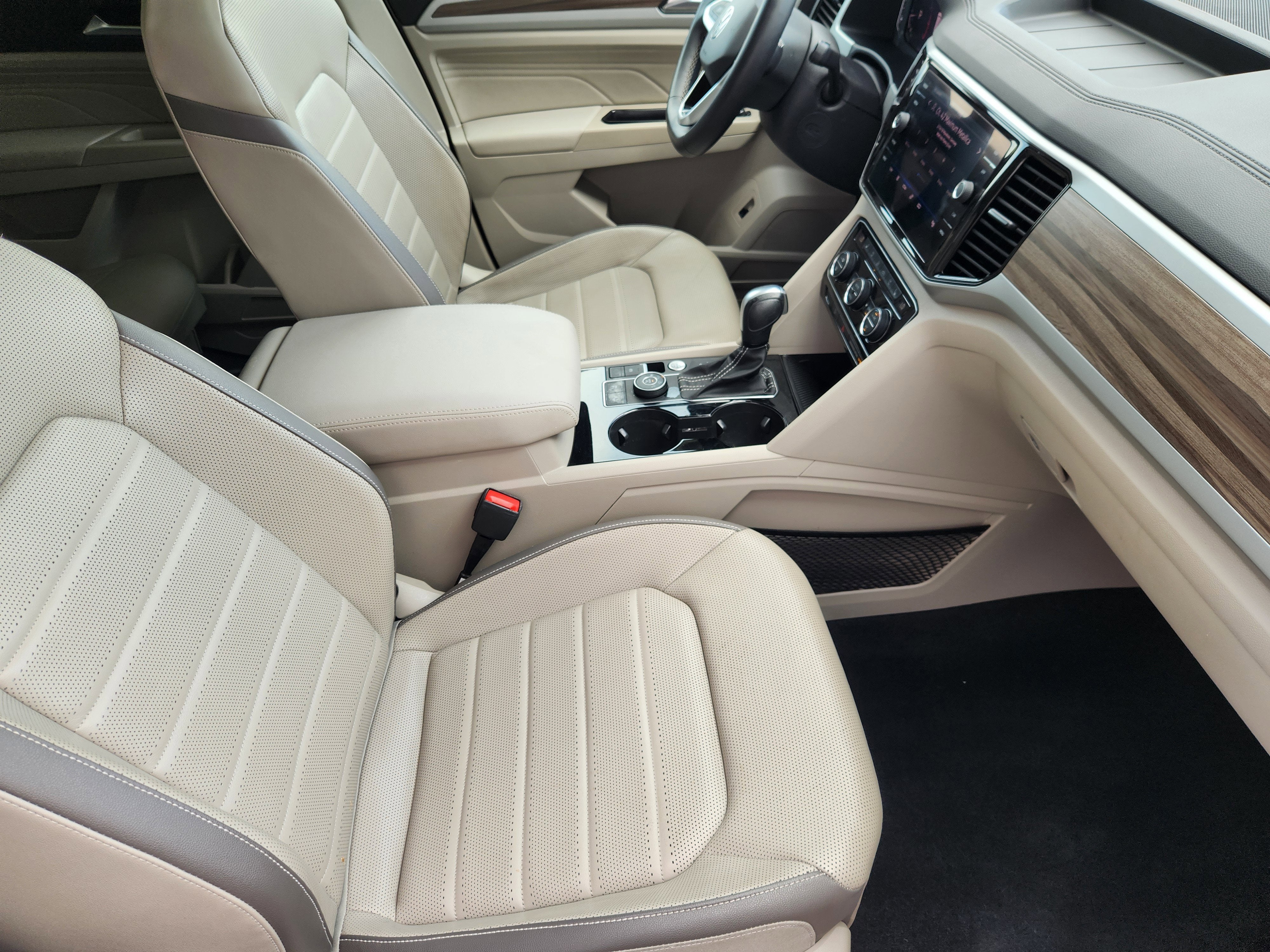 2021 Volkswagen Atlas SEL Premium