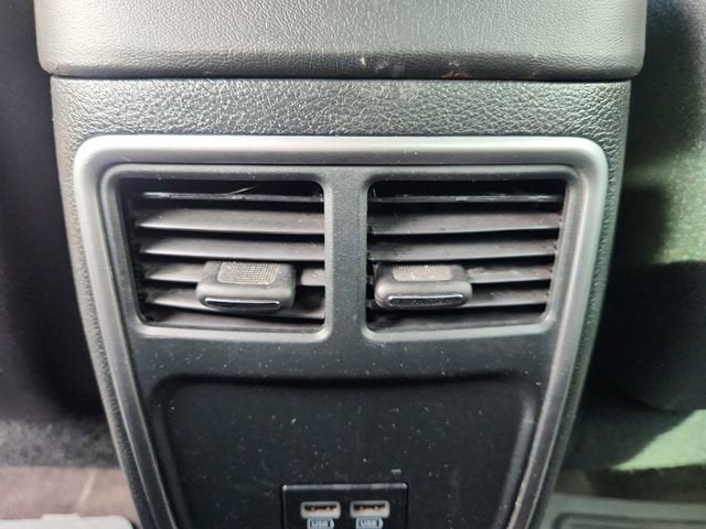 2016 Dodge Charger SE