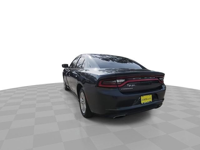2016 Dodge Charger SE