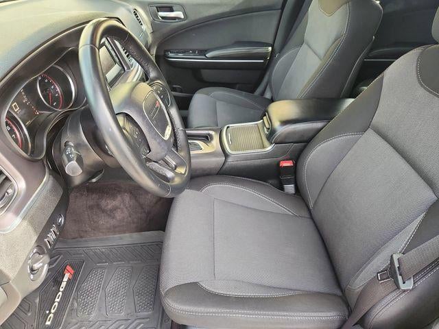 2016 Dodge Charger SE