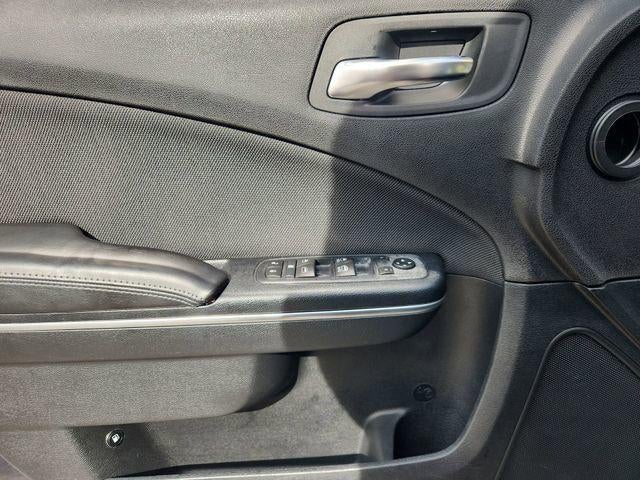 2016 Dodge Charger SE