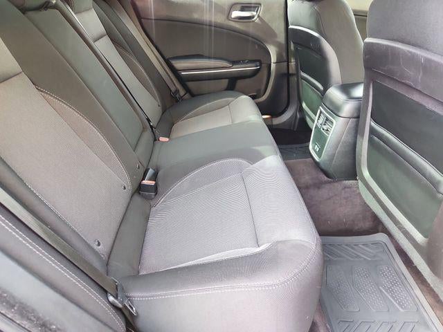 2016 Dodge Charger SE