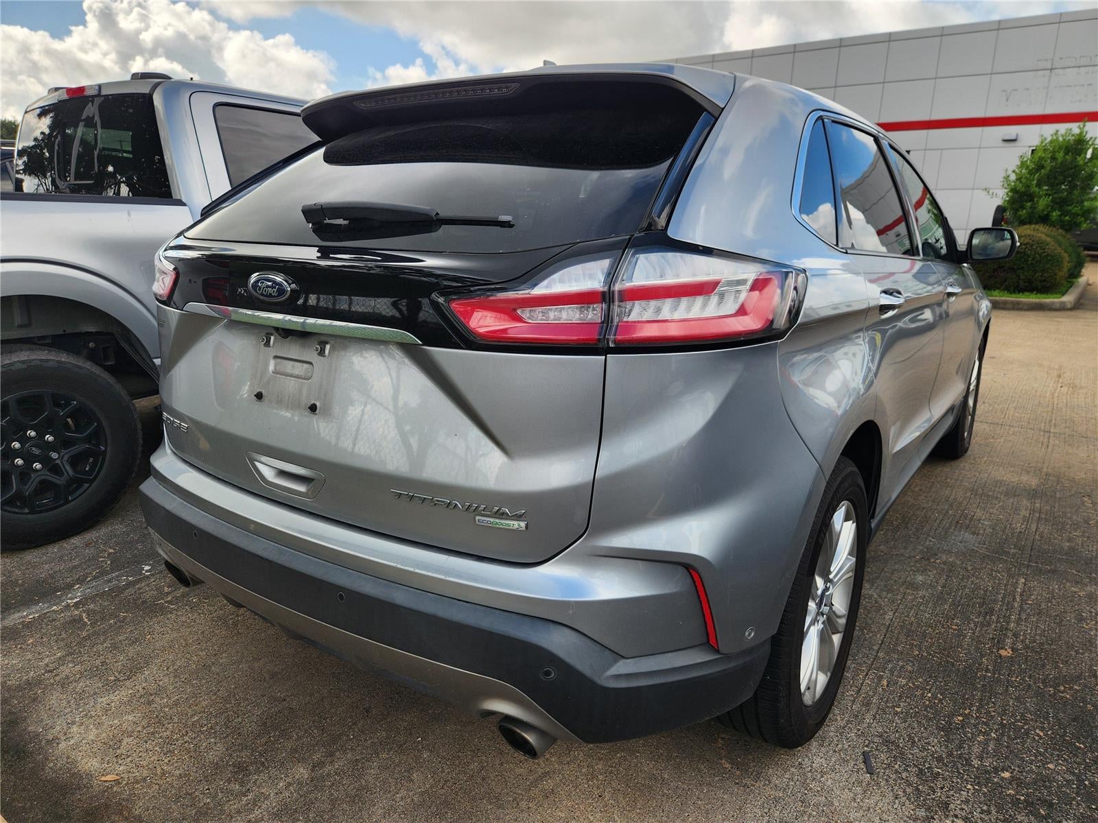 2020 Ford Edge Titanium