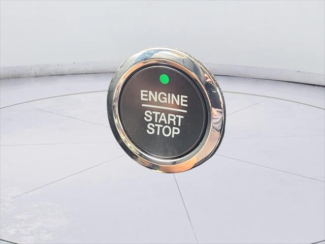 2023 Ford Edge SE
