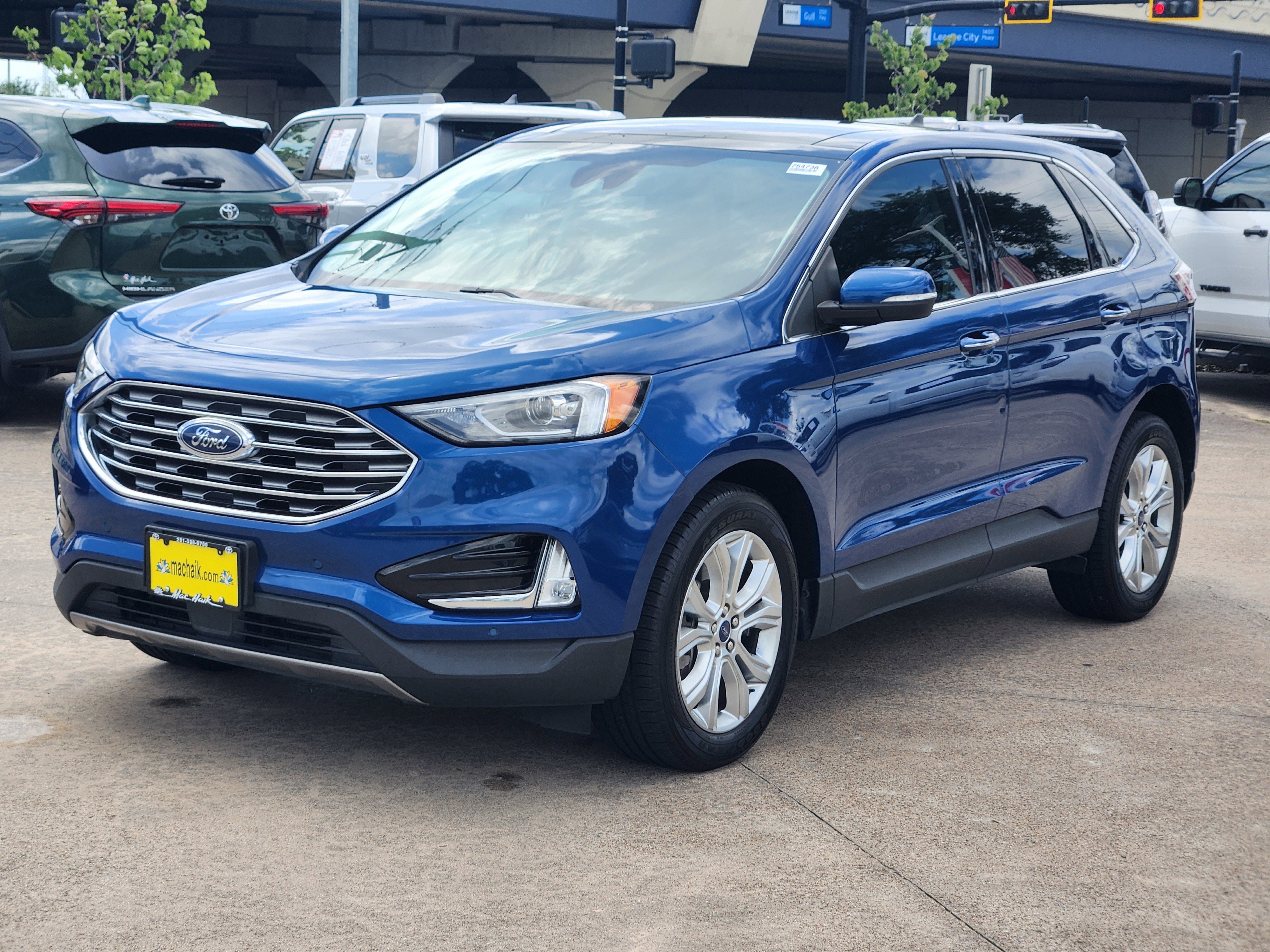 2022 Ford Edge Titanium