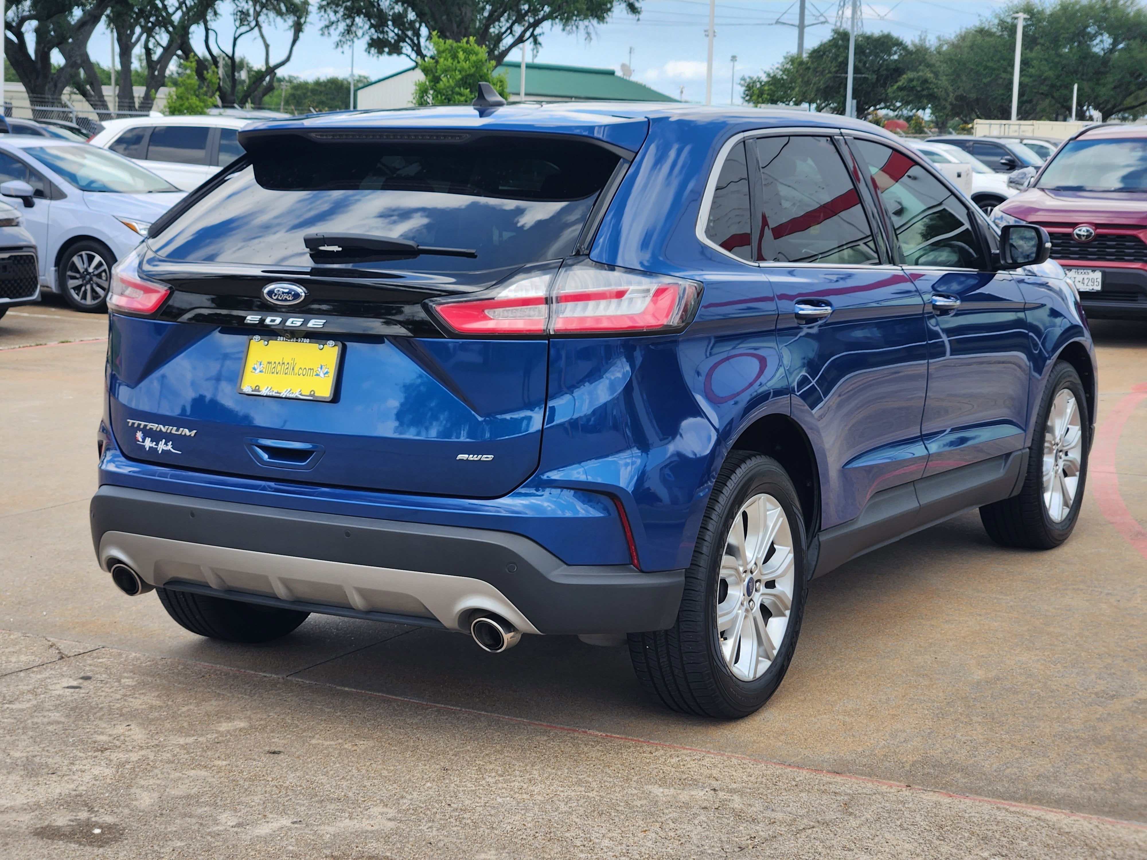 2022 Ford Edge Titanium