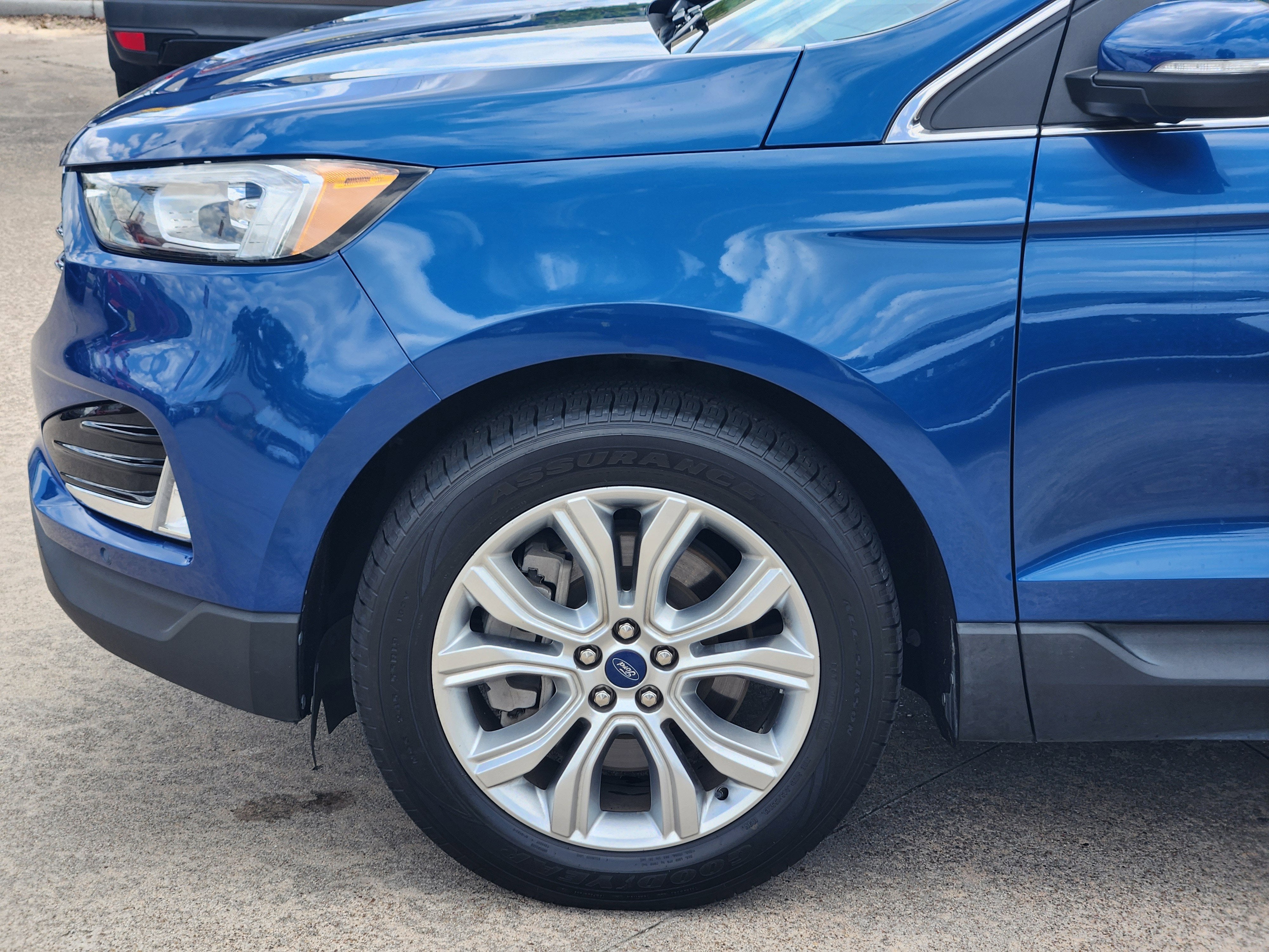 2022 Ford Edge Titanium