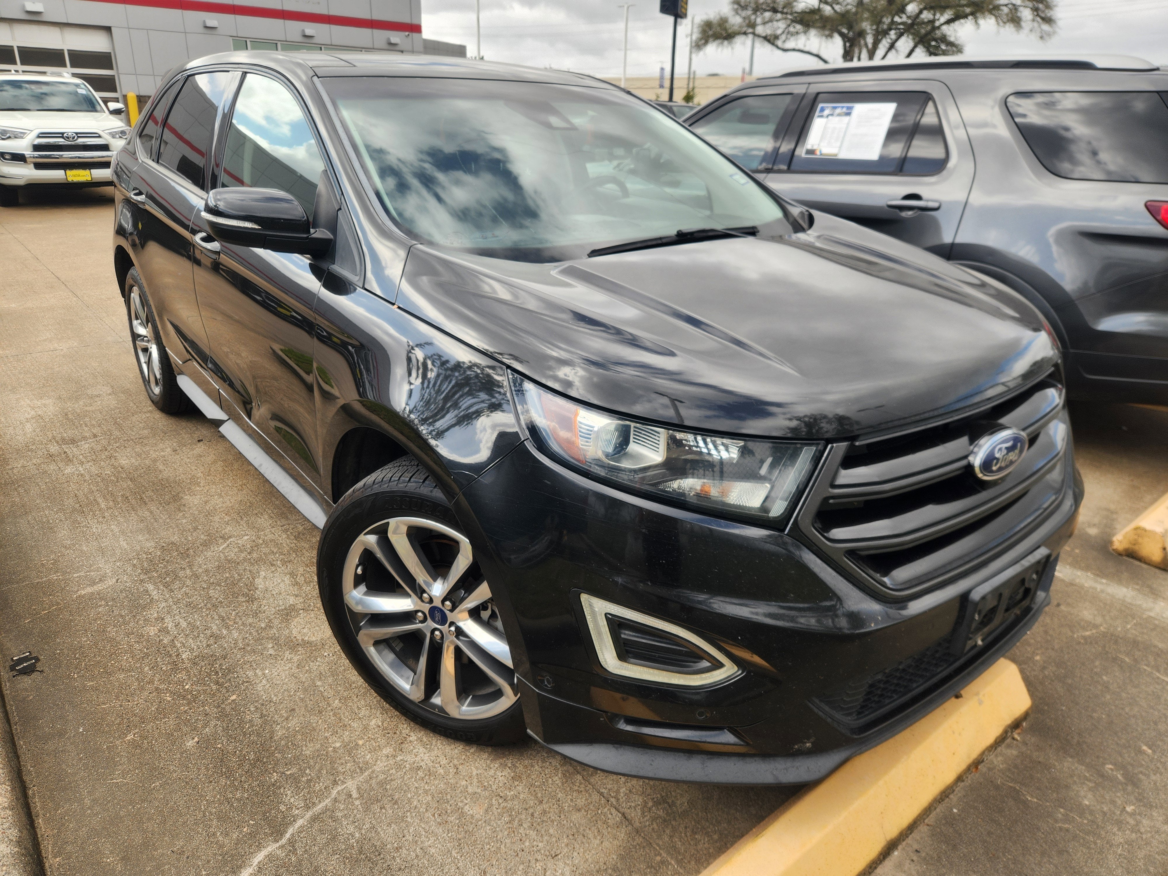 2015 Ford Edge Sport