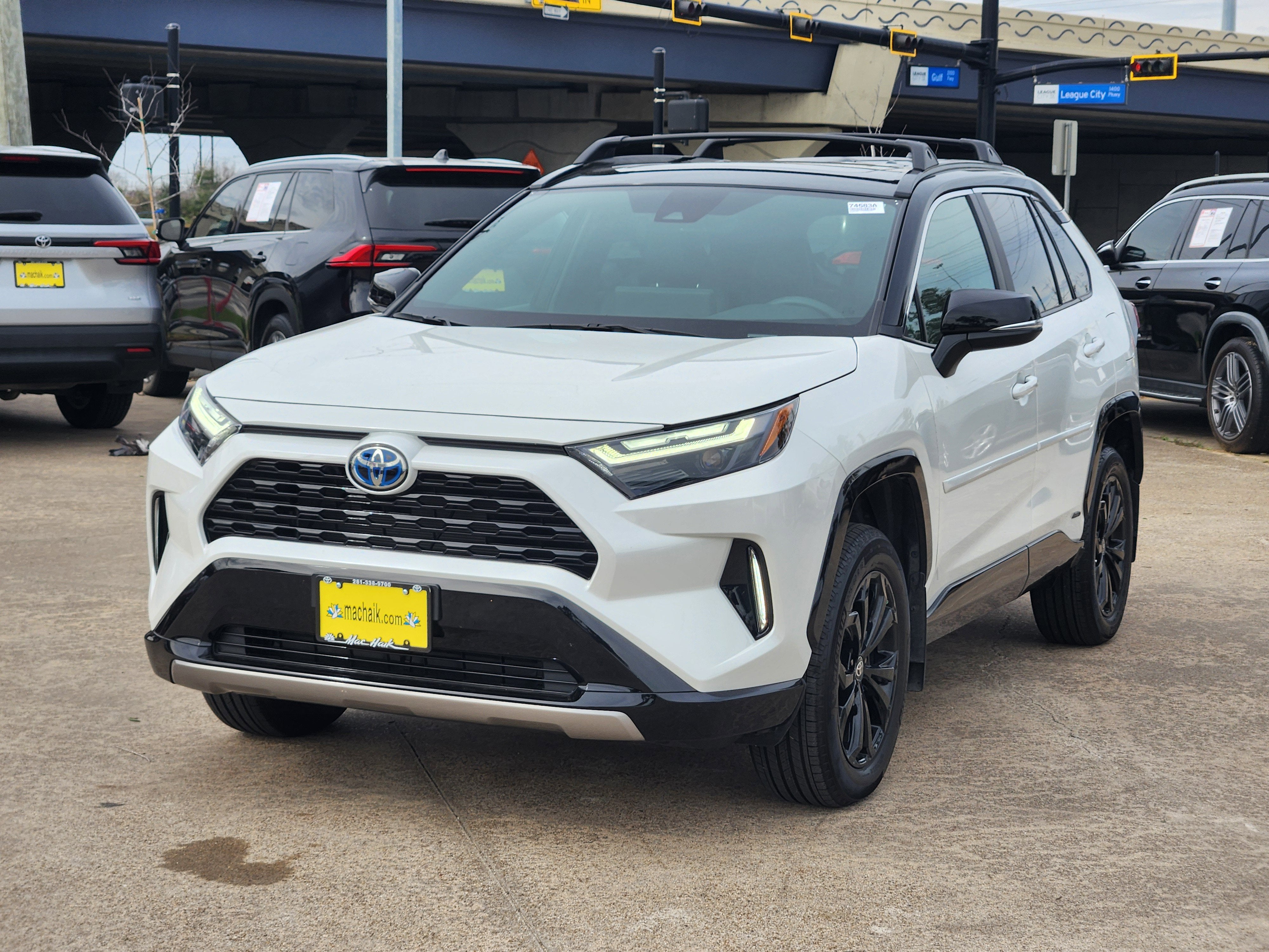 2024 Toyota RAV4 Hybrid XSE