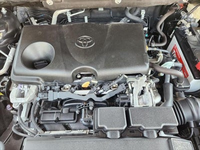 2020 Toyota RAV4 LE