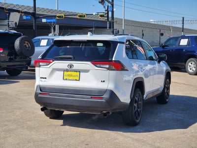 2021 Toyota RAV4 LE