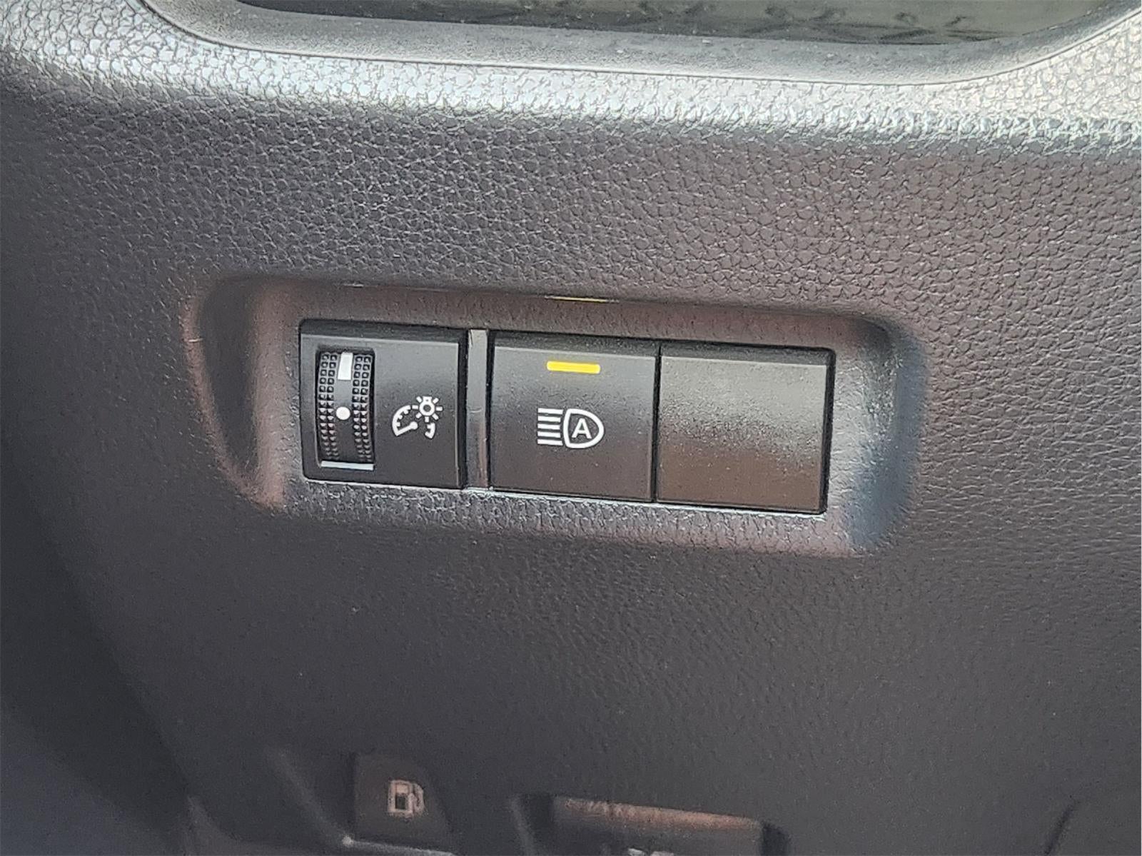 2020 Toyota Rav4 Hybrid LE