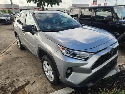 2021 Toyota RAV4 Hybrid XLE
