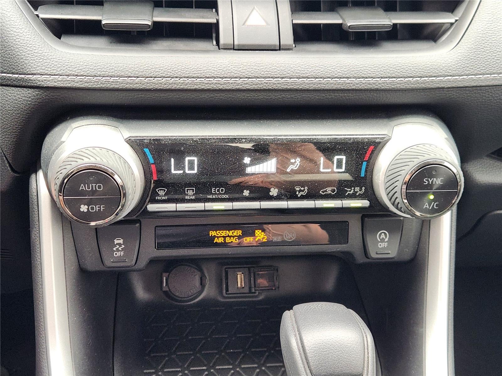 2022 Toyota RAV4 Base