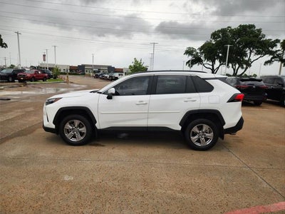 2022 Toyota RAV4 Base