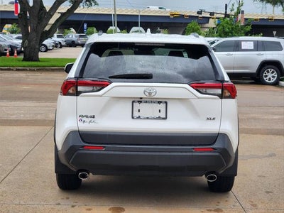 2022 Toyota RAV4 Base