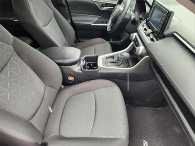 2022 Toyota RAV4 Base