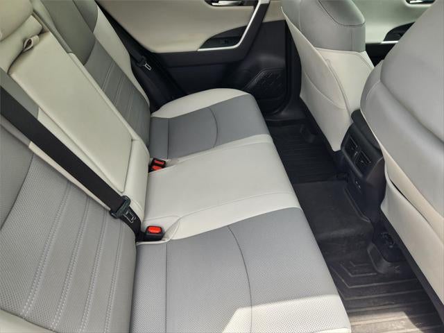 2022 Toyota RAV4 Base