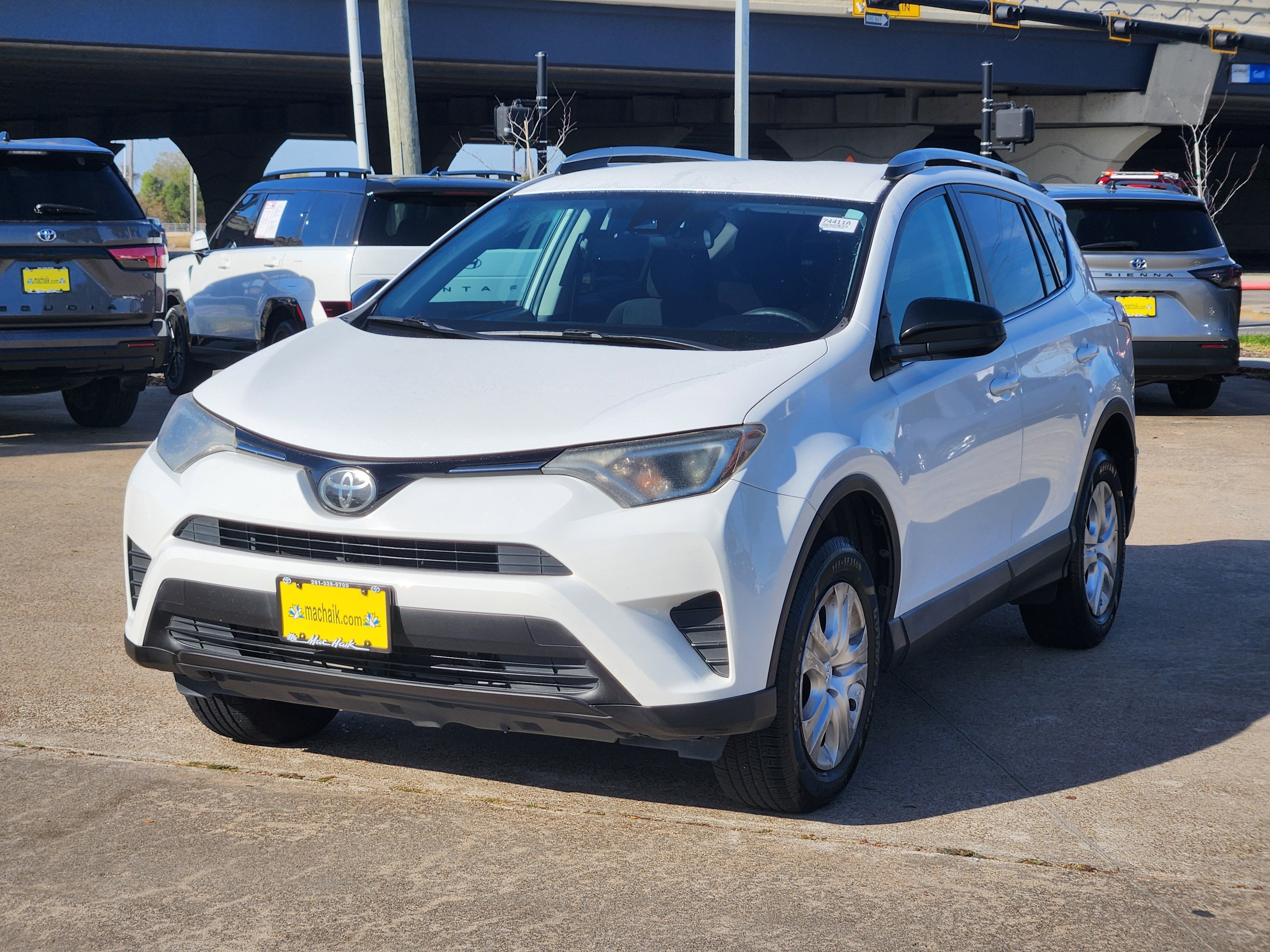 2017 Toyota RAV4 LE