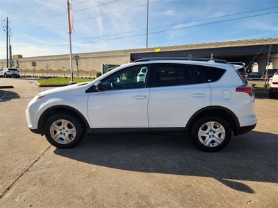 2017 Toyota RAV4 LE