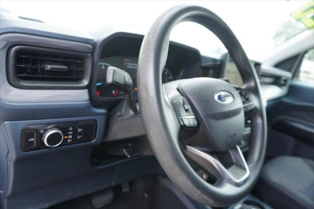 2023 Ford MAVERICK Base