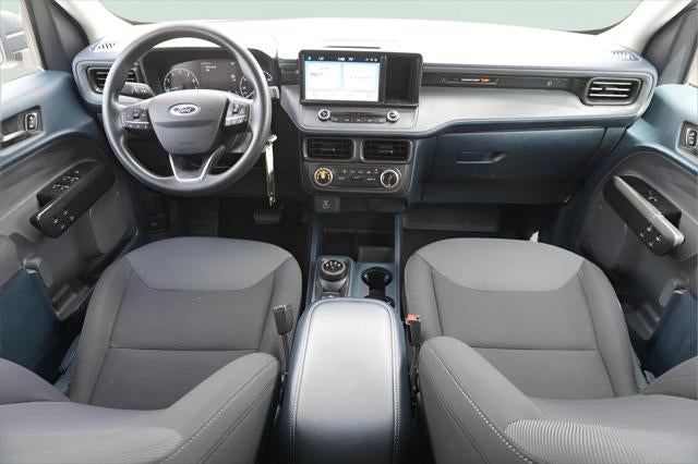 2023 Ford MAVERICK Base