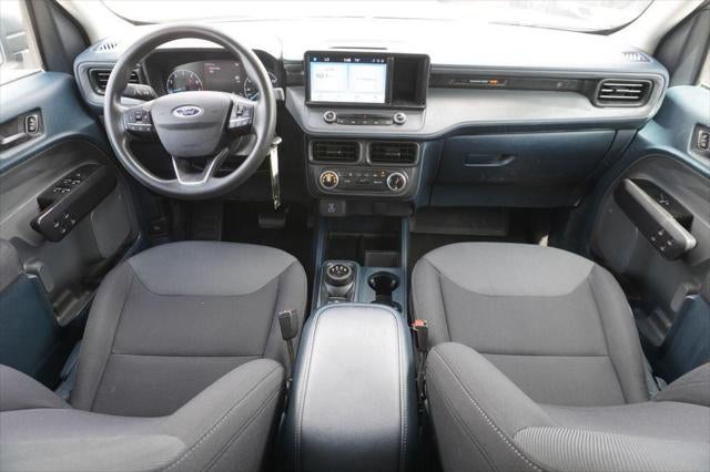 2023 Ford MAVERICK Base