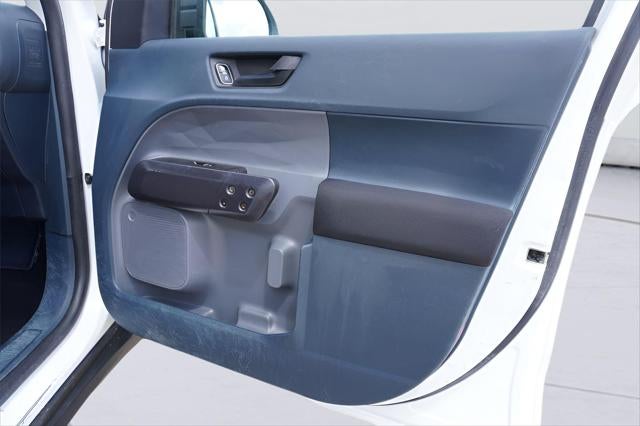2023 Ford MAVERICK Base