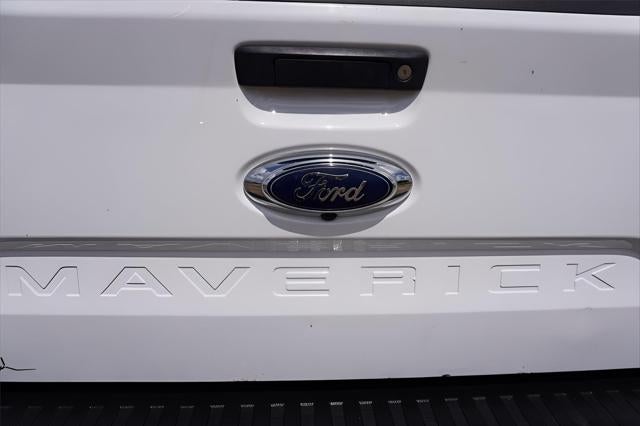 2023 Ford MAVERICK Base