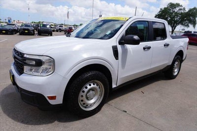 2023 Ford MAVERICK Base