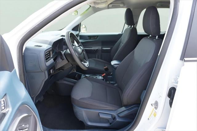 2023 Ford MAVERICK Base