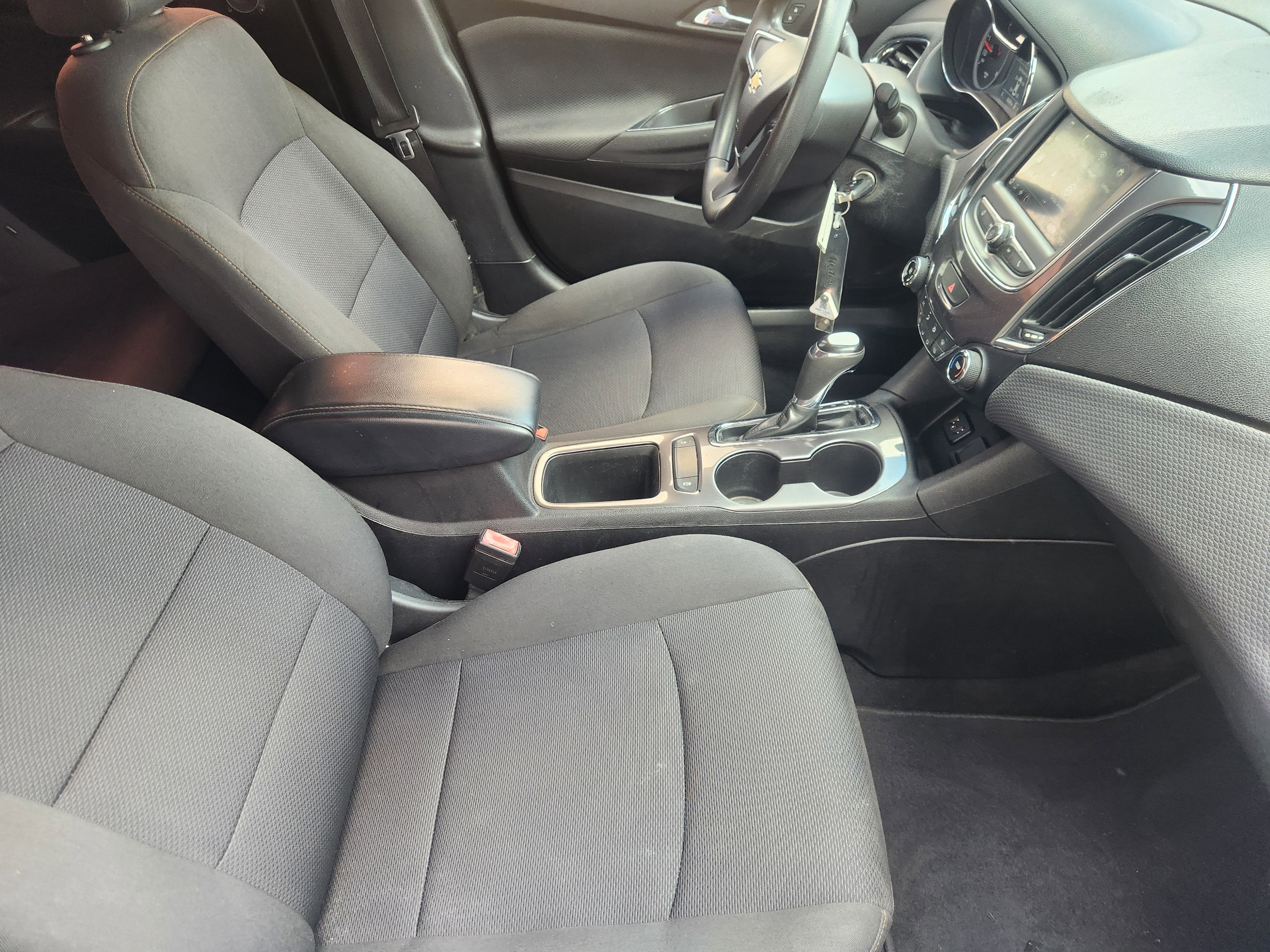 2019 Chevrolet Cruze LS