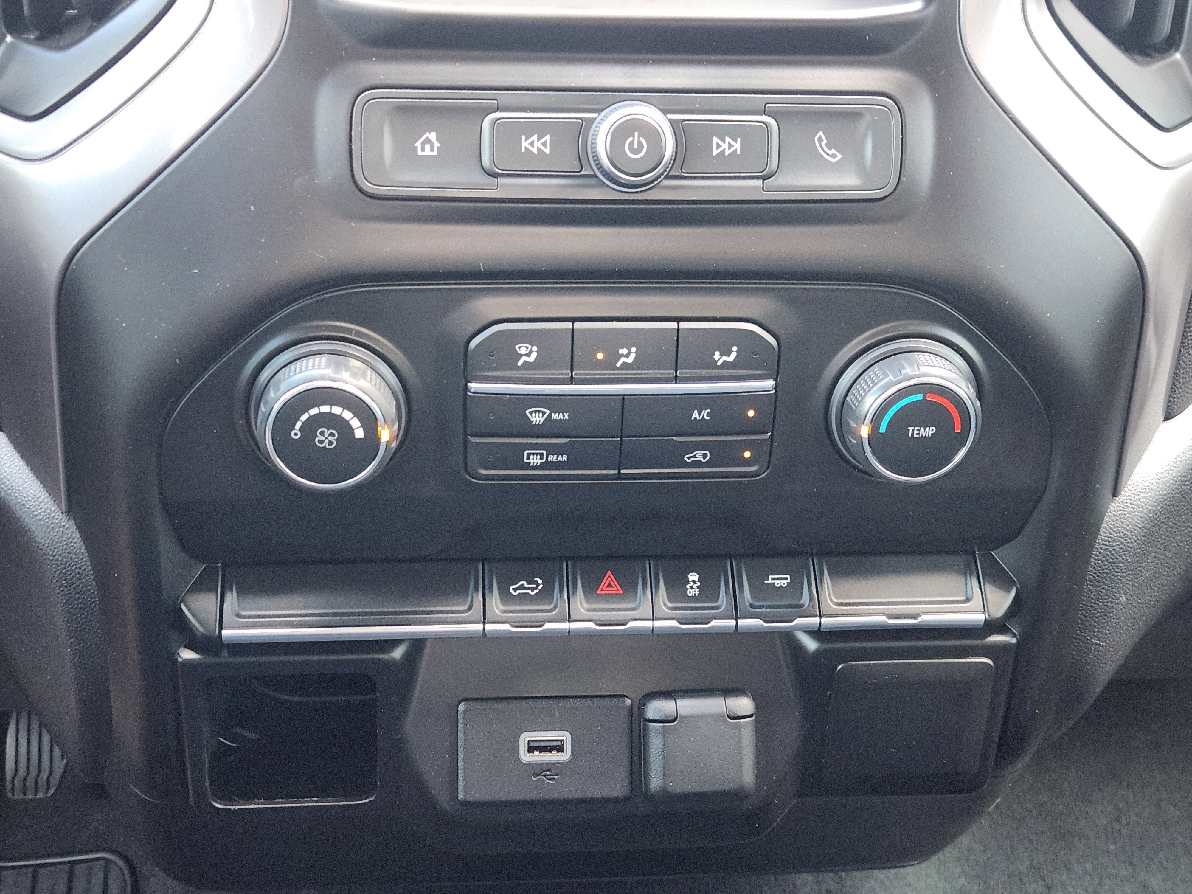 2020 Chevrolet Silverado 1500 Custom