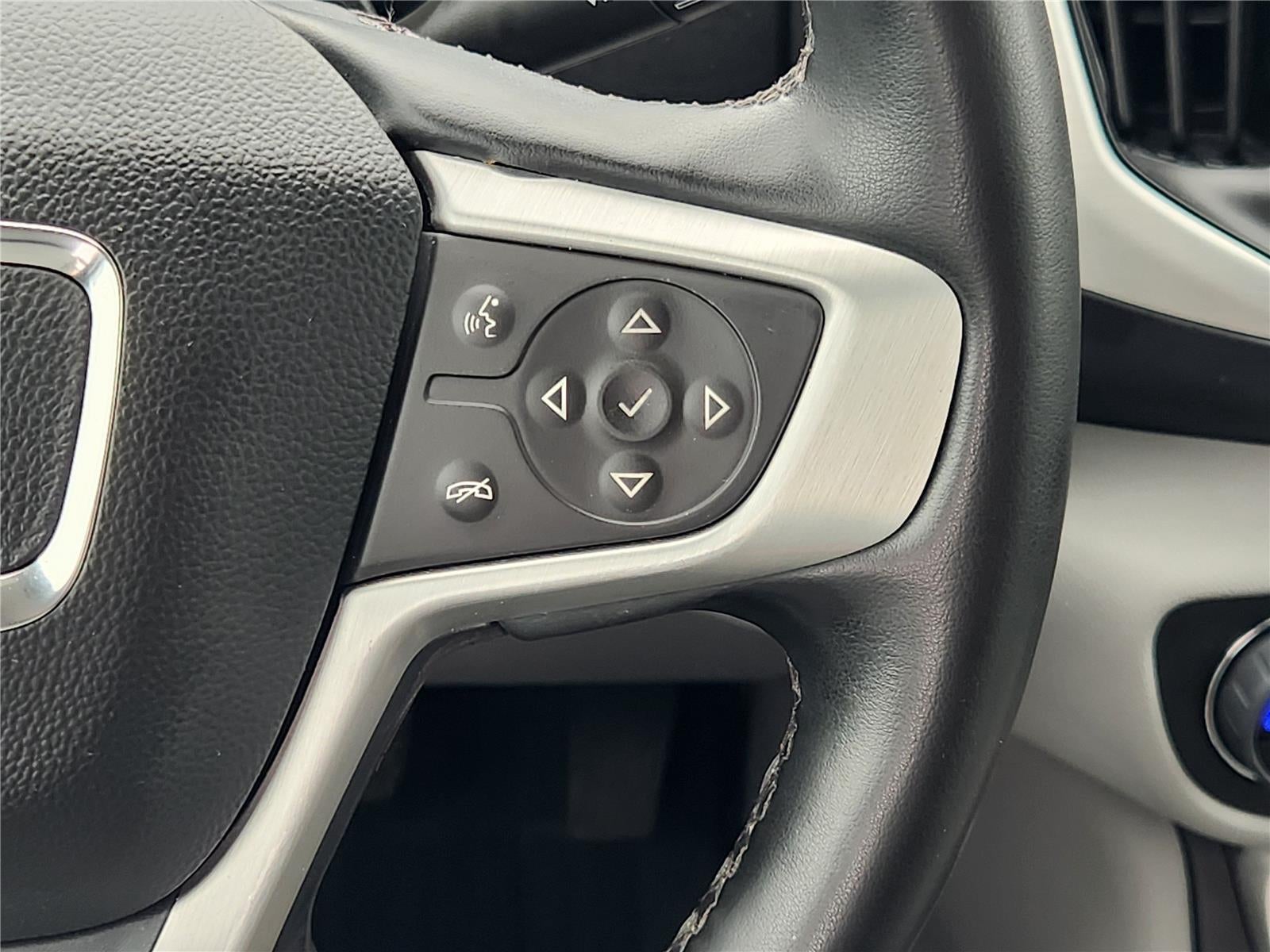 2023 GMC TERRAIN Base