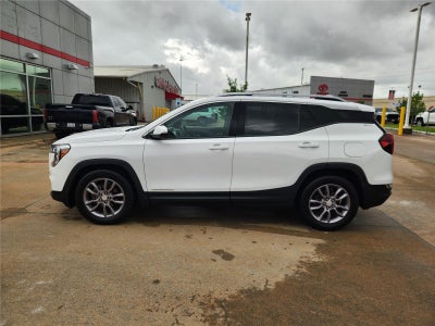 2023 GMC TERRAIN Base