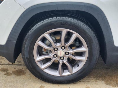 2023 GMC TERRAIN Base