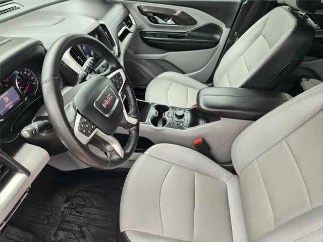 2023 GMC TERRAIN Base