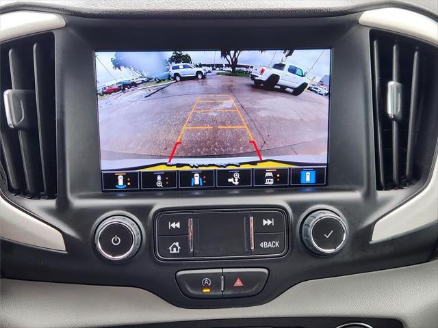 2023 GMC TERRAIN Base