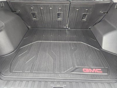 2023 GMC TERRAIN Base