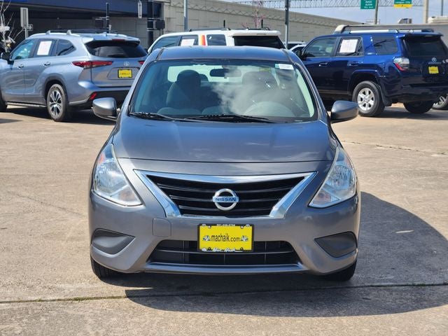 2017 Nissan Versa 1.6 SV