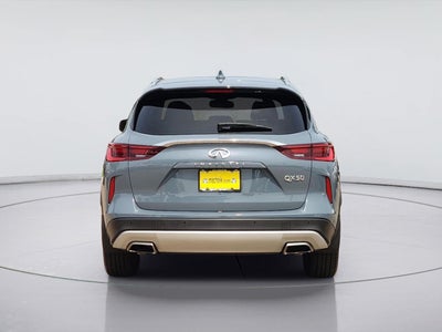 2022 INFINITI QX50 LUXE