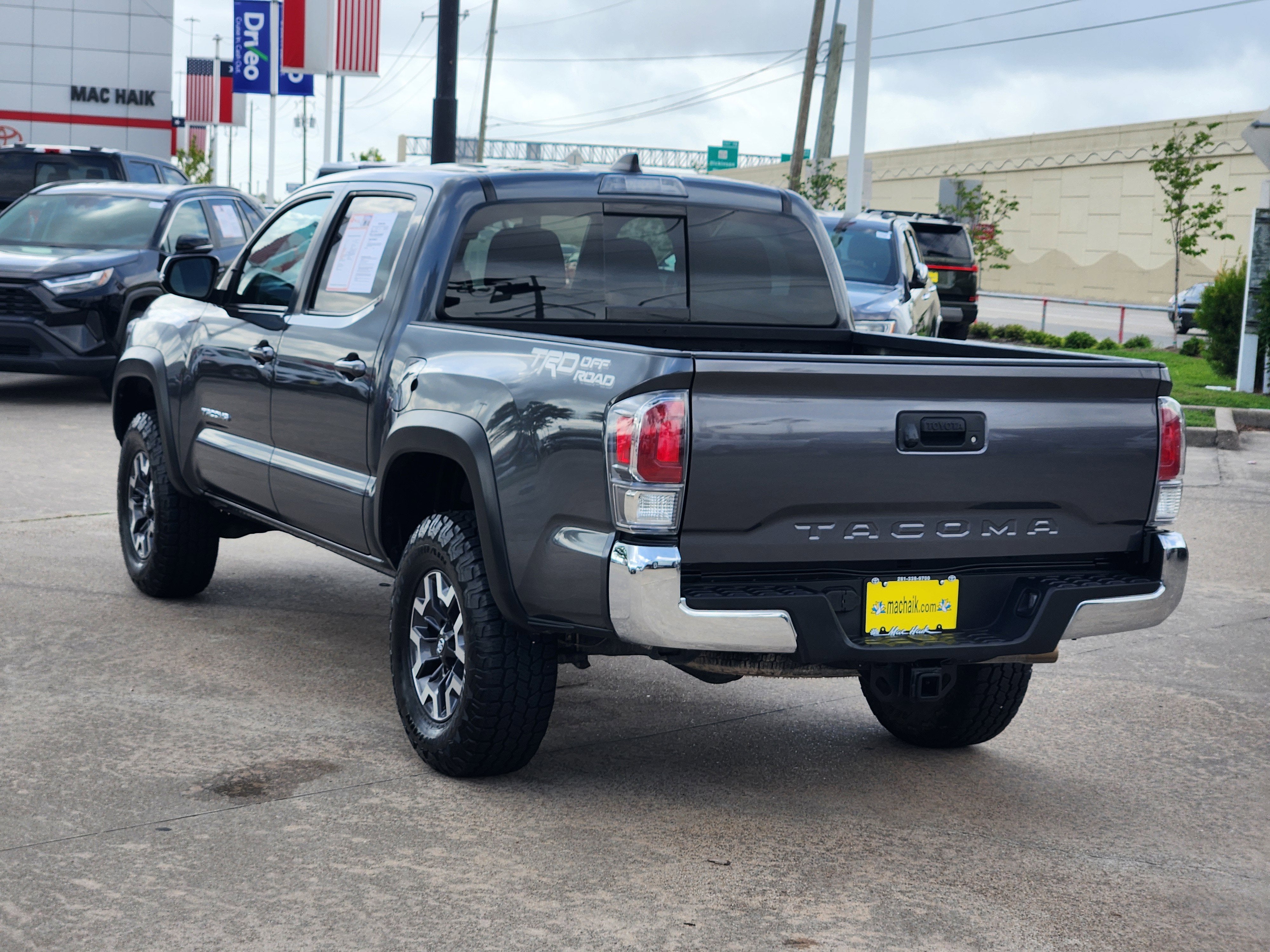 2023 Toyota Tacoma SR5 - Photo 7