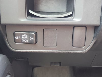 2017 Toyota Tacoma SR