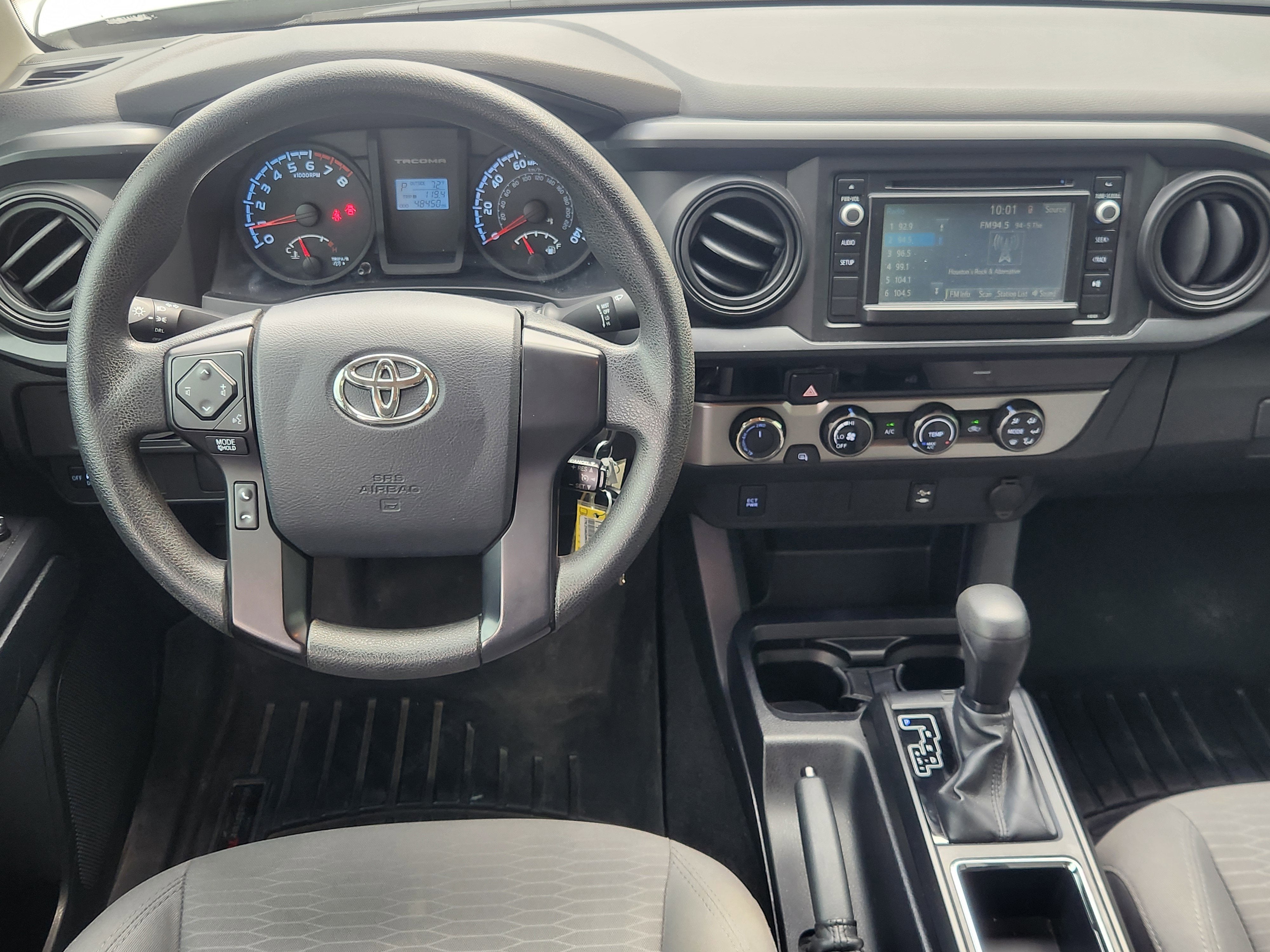 2017 Toyota Tacoma SR