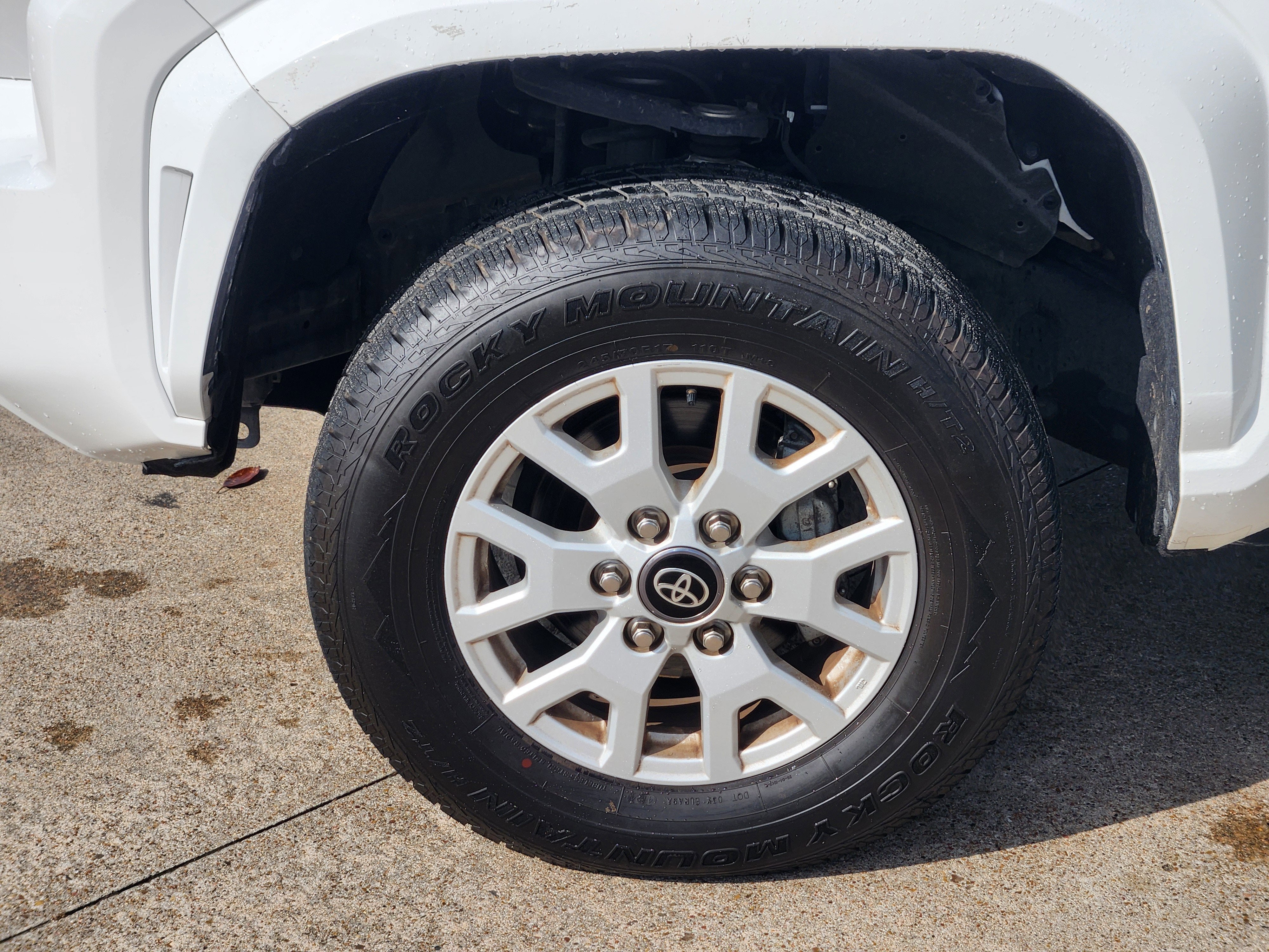 2024 Toyota Tacoma SR5