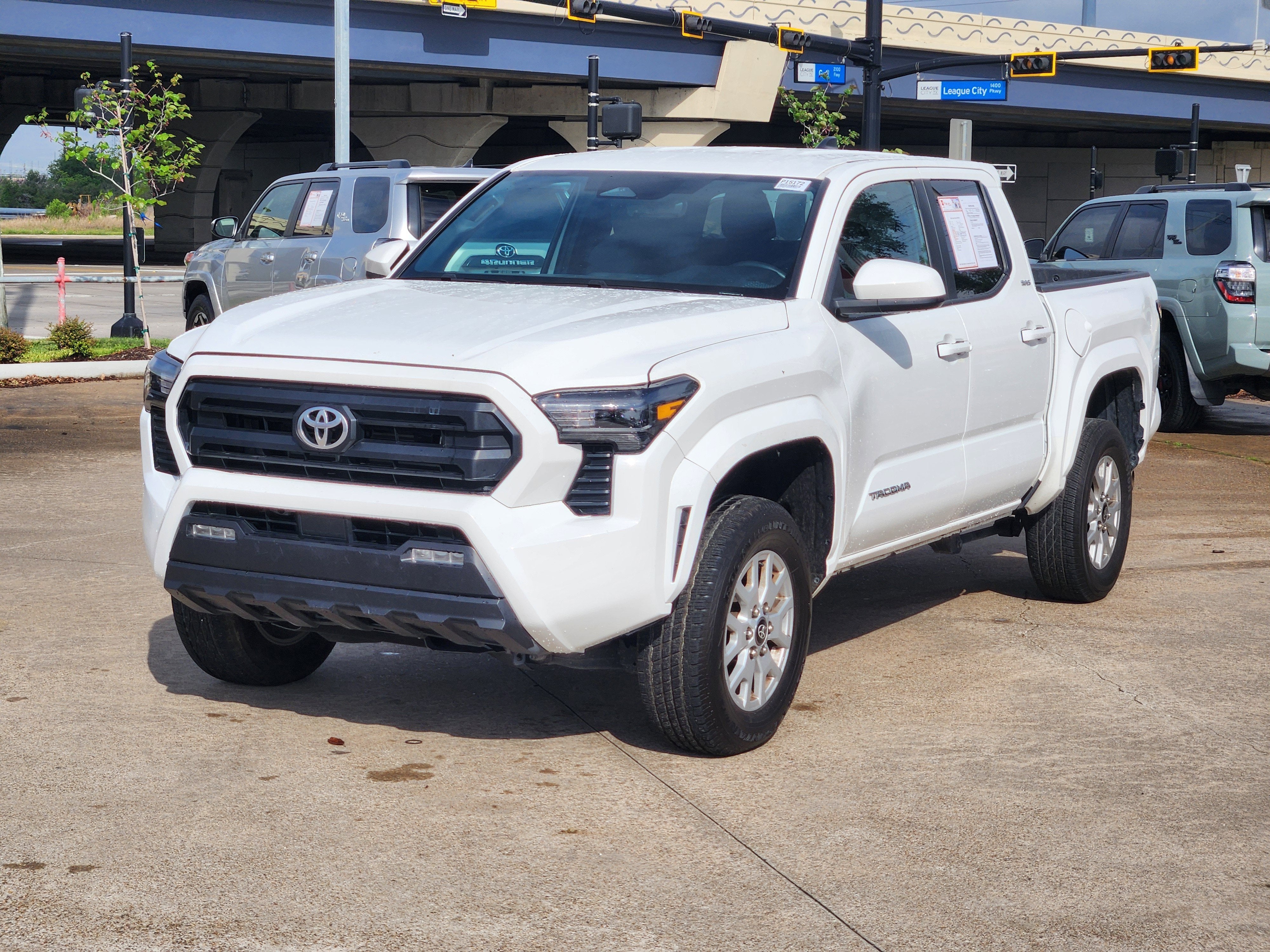 2024 Toyota Tacoma SR5